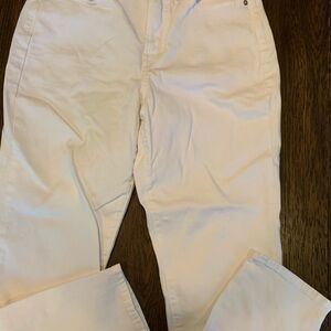 Women's white Jeans